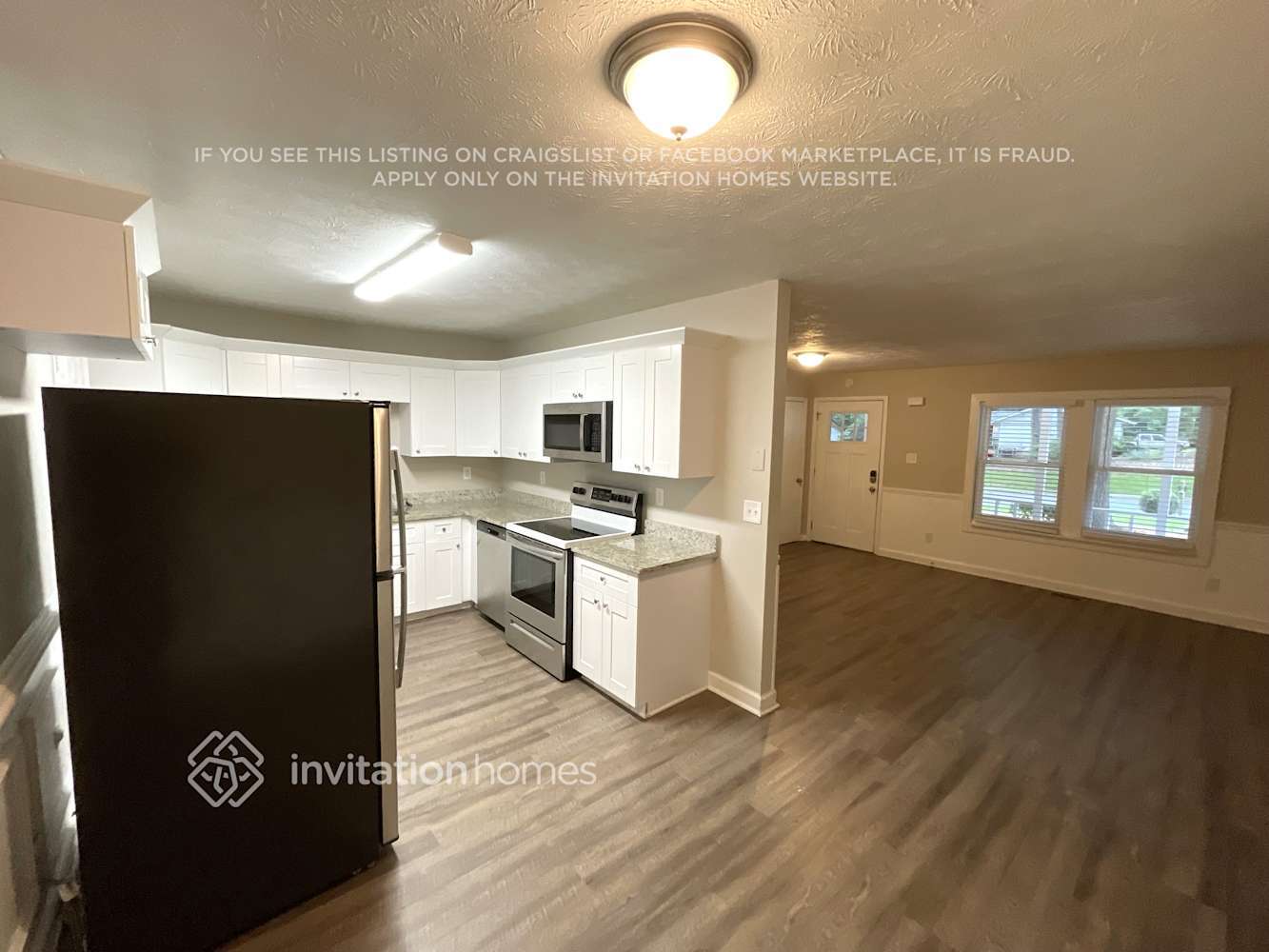 Building Photo - 3172 Fern Valley Dr SW
