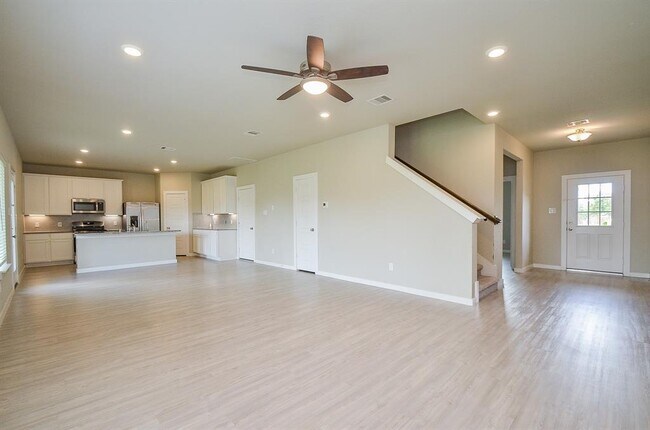 Building Photo - 2511 Shining Spur Ct