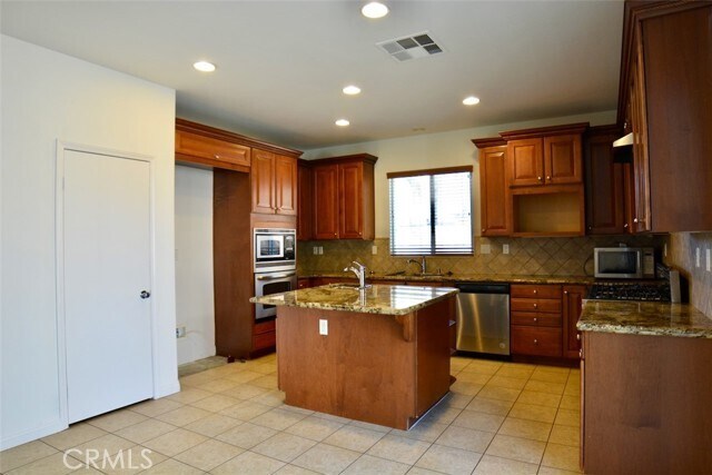 Building Photo - 14234 Grayling Dr