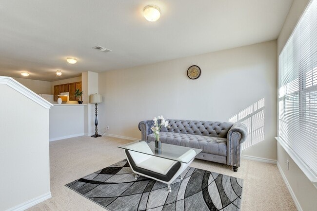Building Photo - Two Bedroom, Two Bathroom Townhome near La...