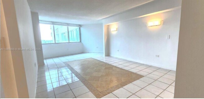 Building Photo - 7135 Collins Ave