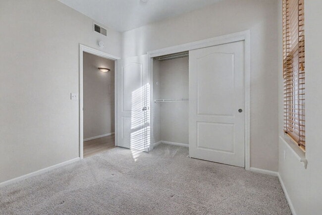 Building Photo - 1655 N Humboldt St