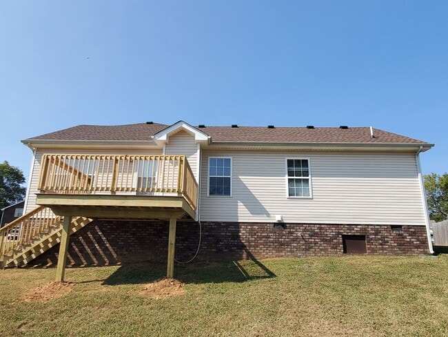 Building Photo - $250 OFF Move In Special! - 3 Bedroom 2.5 Bath + Bonus Room