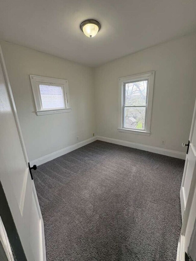 Building Photo - 3454 E 118th St