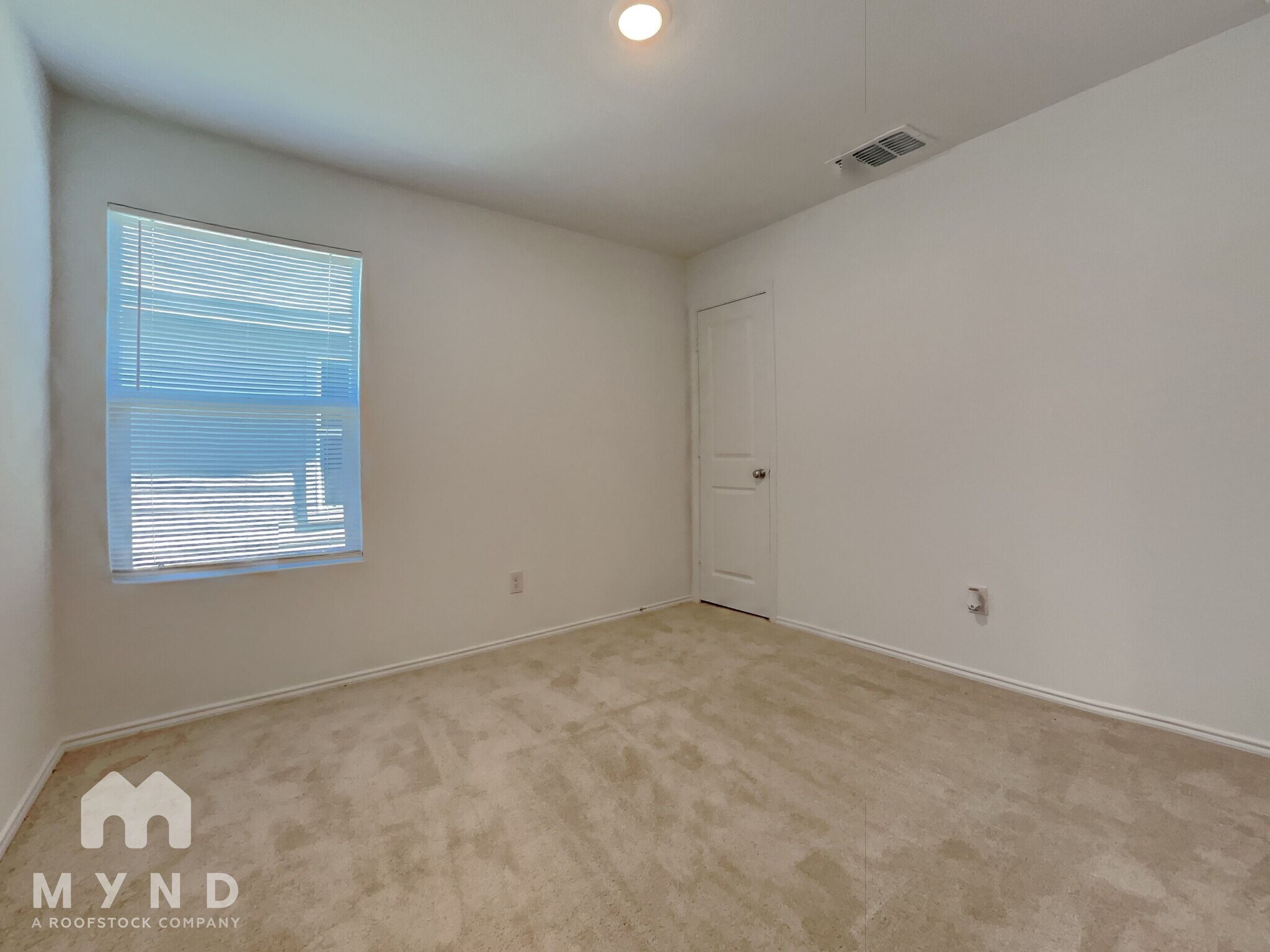 Building Photo - 147 Sesame Ln