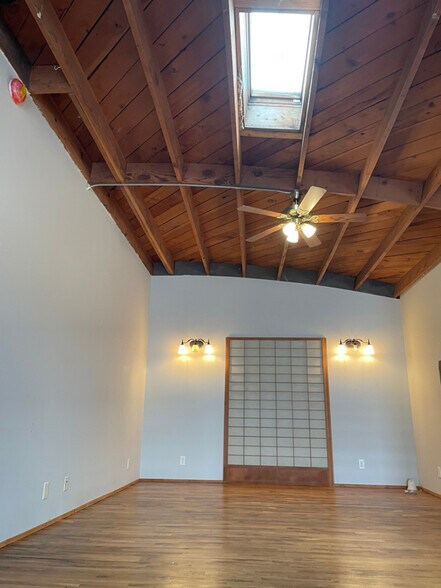 Building Photo - 2510 Filbert St