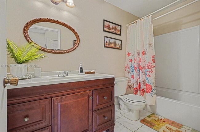 Building Photo - 901 Gannet Ave NW