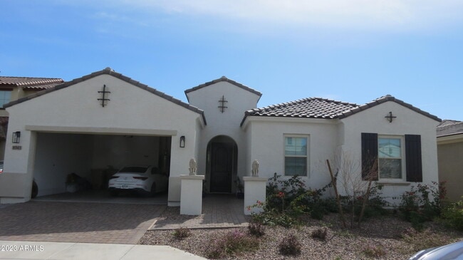 Building Photo - 8543 W Palo Verde Dr