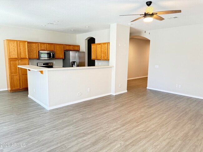 Building Photo - 212 S 124th Ave
