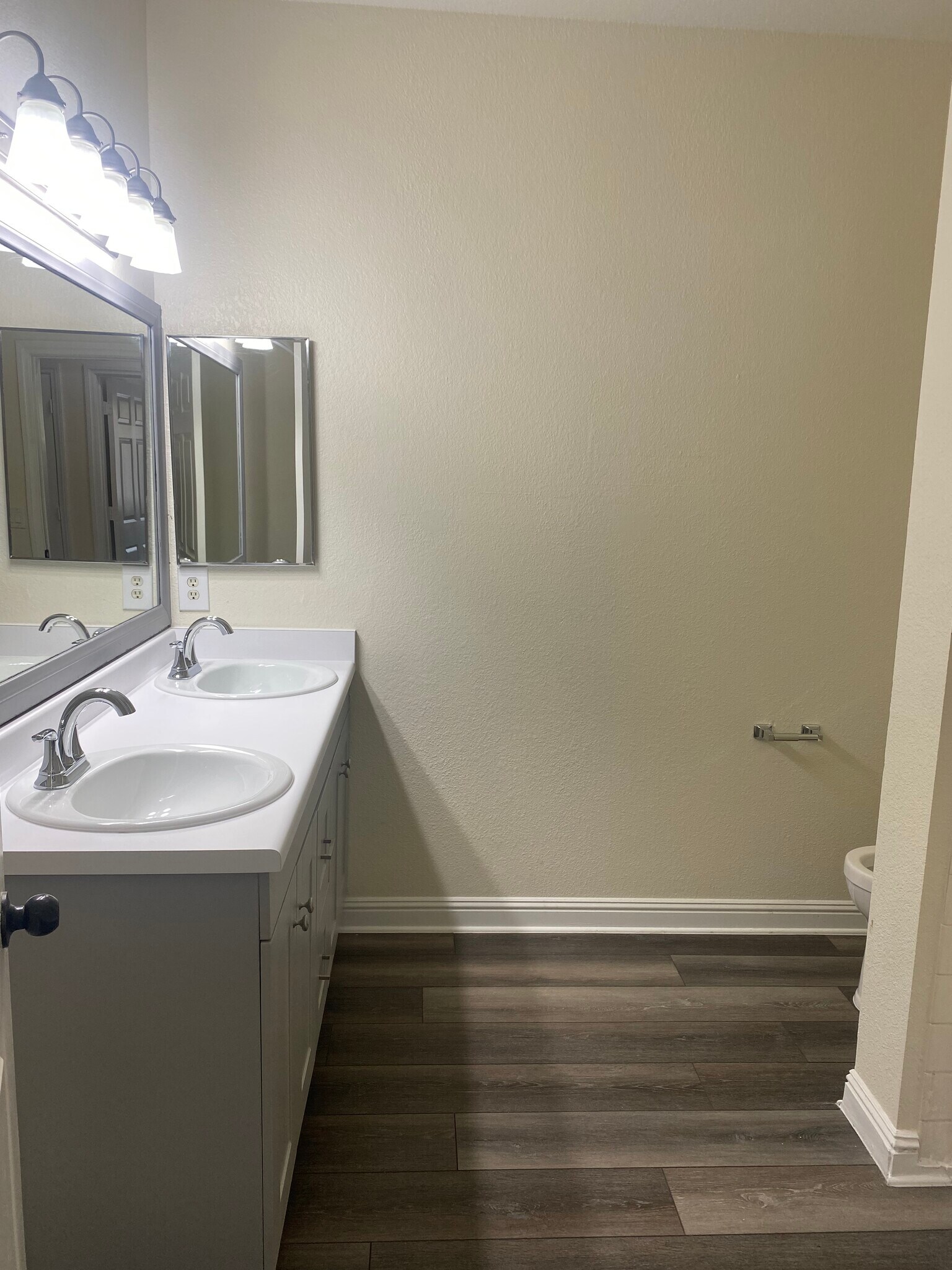 Building Photo - 5250 S Rainbow Blvd