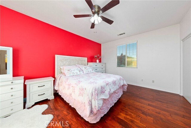 Building Photo - 39299 Gainsborough Dr