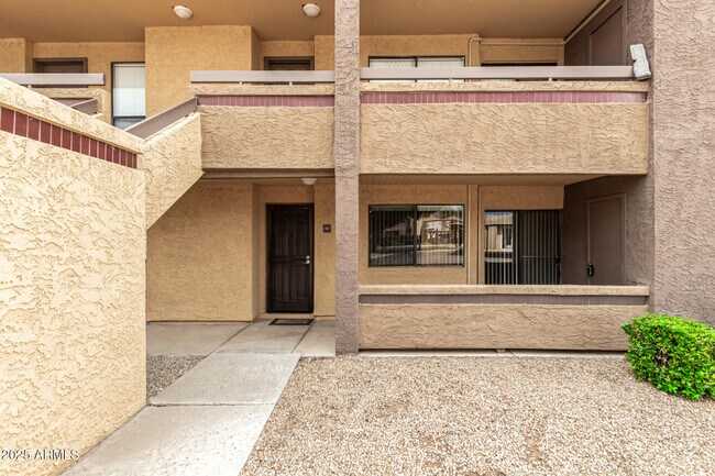 Building Photo - 3601 W Tierra Buena Ln