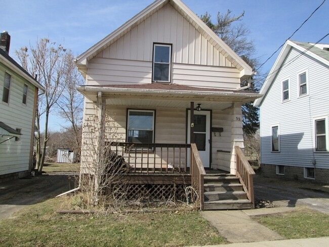 Primary Photo - 32 Stambaugh St