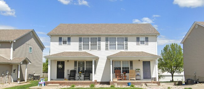 Building Photo - 278/276 AW