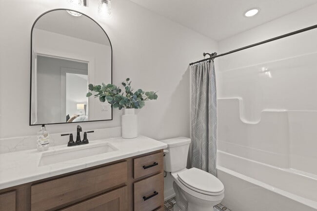 Building Photo - 4613 Estacada Dr