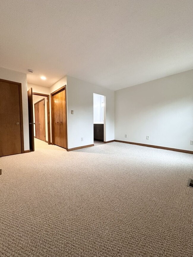 Building Photo - Great condo in Pelican Dunes!