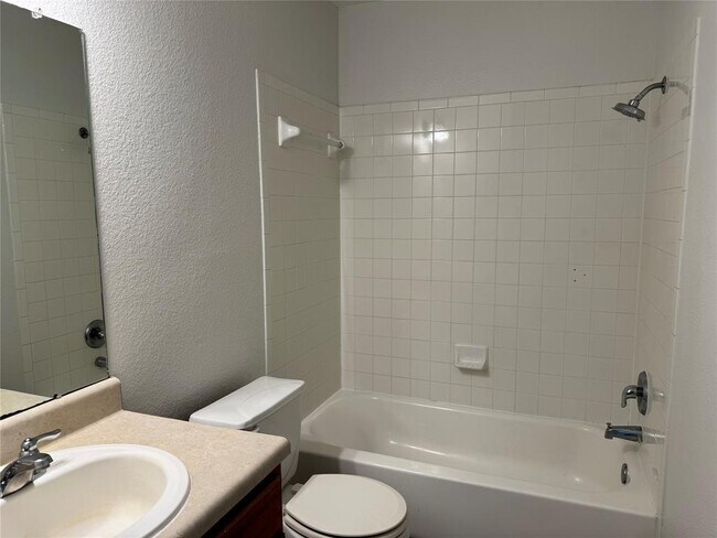 Building Photo - 12415 Jamie Dr