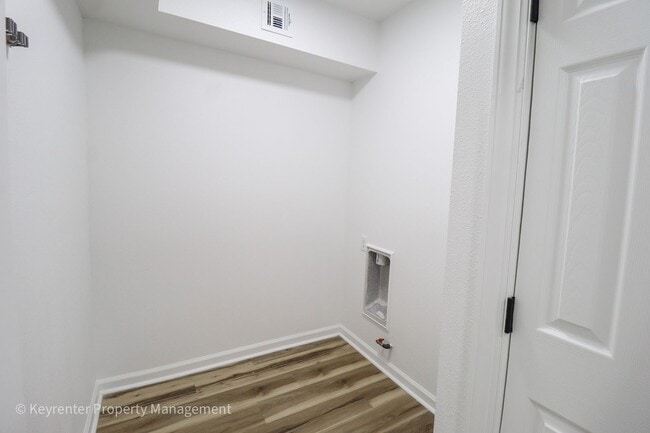 Building Photo - 4 Bed 2 Bath - Brand New Renovation in Skiatook