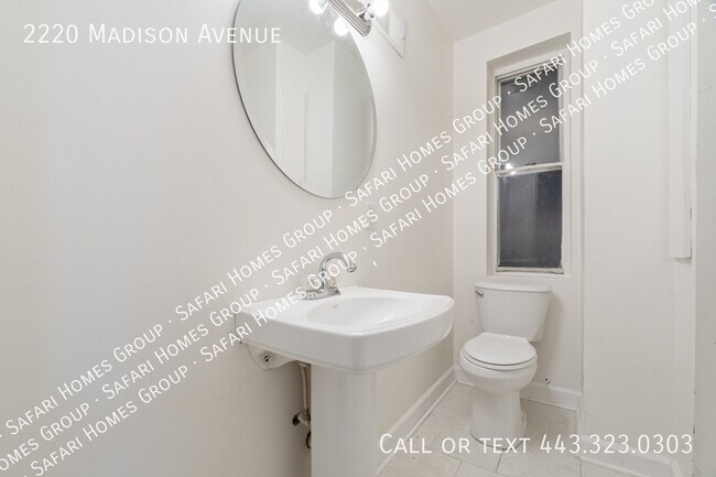 Building Photo - 2220 Madison Ave
