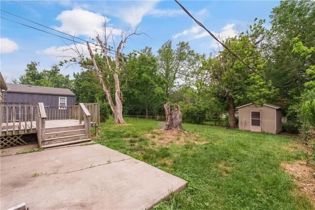 Building Photo - Farley Avenue