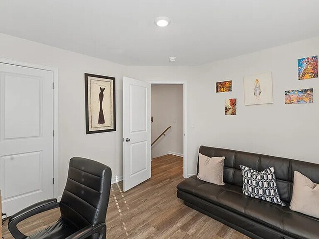 Building Photo - Build Equity Like a Homeowner – Lease to Own