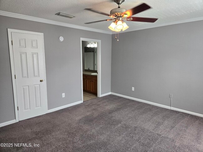 Building Photo - 1500 Calming Water Dr