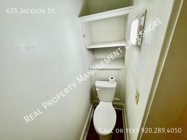 Building Photo - 635 Jackson St