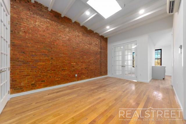 Building Photo - 4 bedroom in BROOKLYN NY 11221