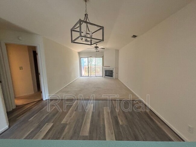Building Photo - 924 Ironwood Dr