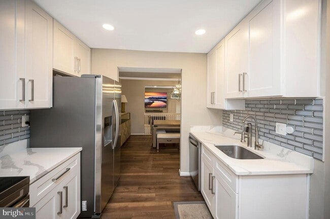 Building Photo - 2376 Generation Dr