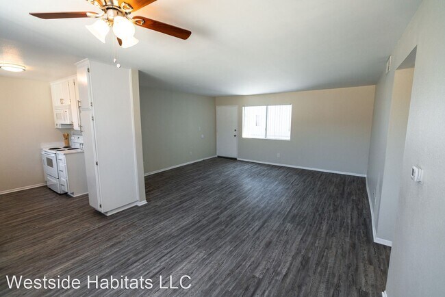 Building Photo - 2 br, 2 bath Room For Rent - 6643 Haskell ...