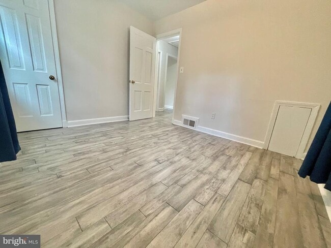 Building Photo - 8614 Ridge Rd