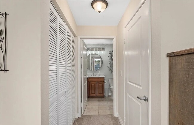 Building Photo - "Chic 1-Bedroom Retreat in Anaheim with Gl...