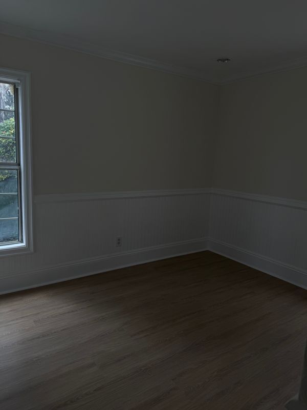 Building Photo - 9384 Fontana Ave