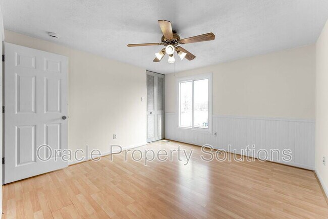 Building Photo - 6634 Dovecote Dr