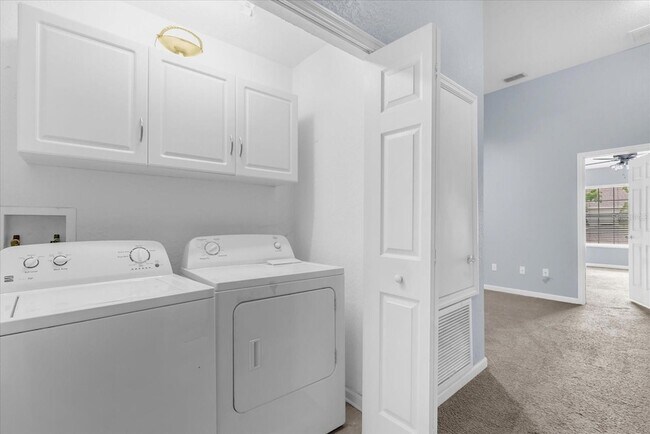 Building Photo - 1130 Seton Hall Ct