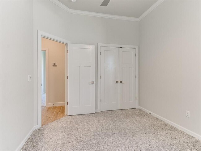 Building Photo - 13400 Sandoval Blvd