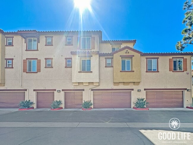Building Photo - 3-Level 3BR Otay Ranch Home | 1,602 Sq Ft with Garage, Balcony & Gated Community