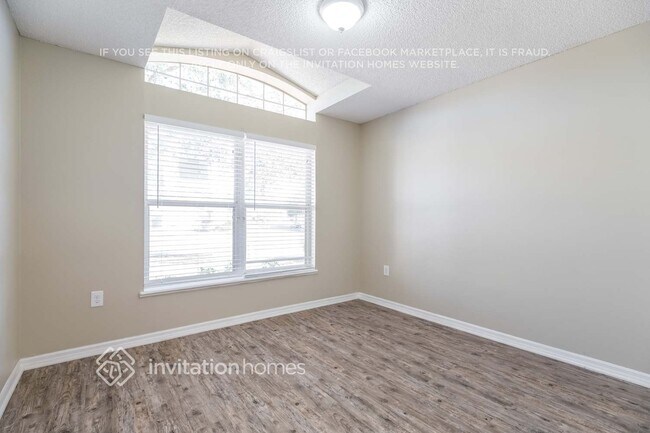 Building Photo - 2848 Crofton Way