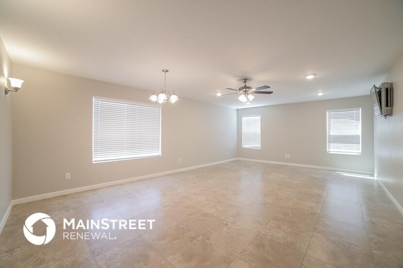 Building Photo - 7223 W Mercer Ln