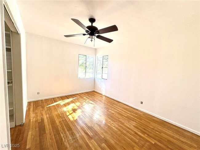 Building Photo - 1425 Bracken Ave