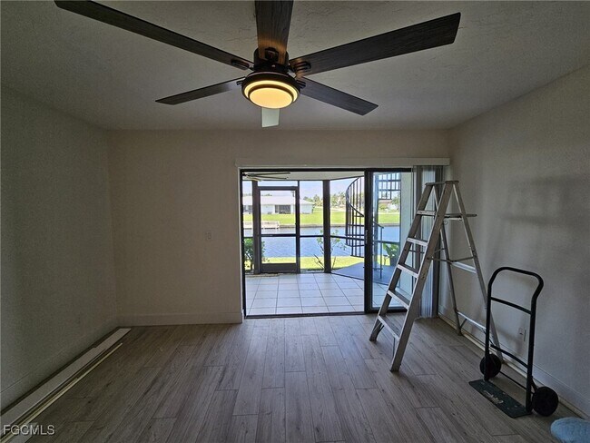 Building Photo - 521 SW 47th Terrace