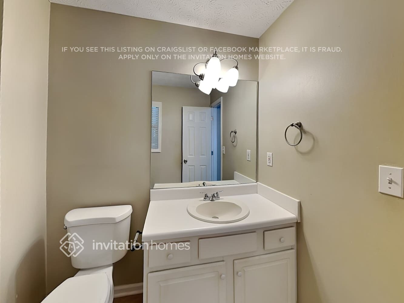 Building Photo - 4949 Lighthouse Pointe