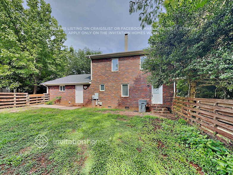 Building Photo - 512 Wyre Forest Ct