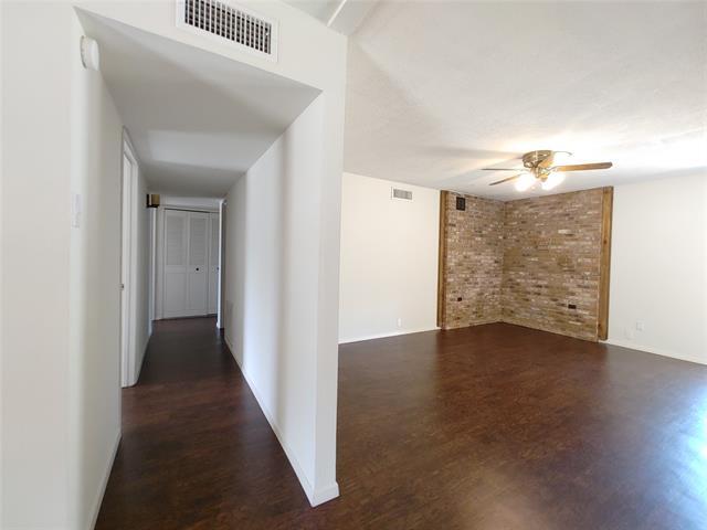 Building Photo - 3372 P Ave