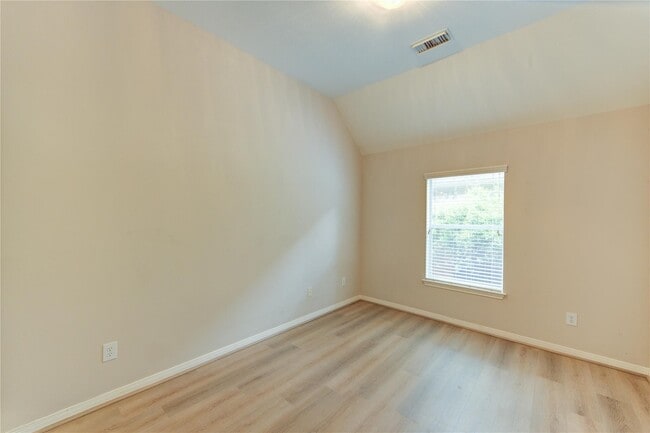 Building Photo - 21930 Shady Heath Ln