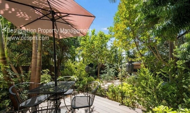 Building Photo - 1761 3/4-1764 Griffith Park Blvd