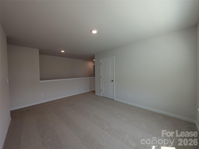 Building Photo - 3433 Austin Duncan Dr