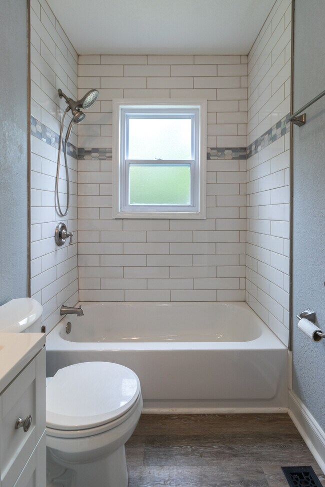Building Photo - 5211 Holston Dr