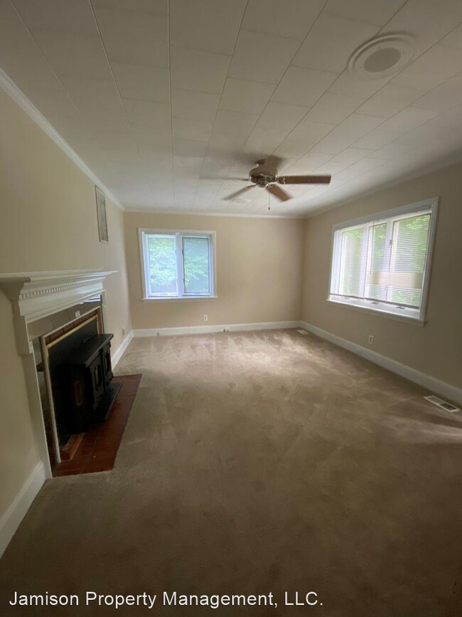 Building Photo - 2 br, 2 bath House - 1720 E John Street